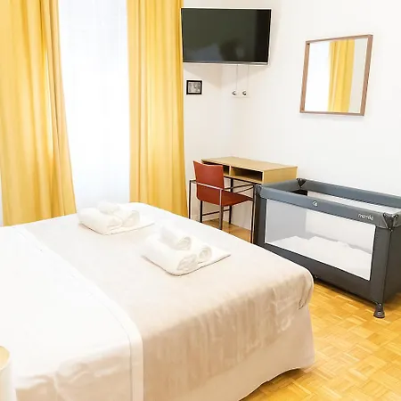 Melannie's 2 Apartamento *