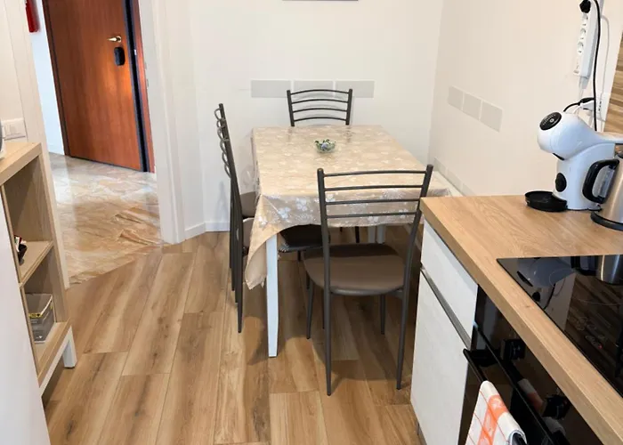 Melannie's 2 Апартаменты *